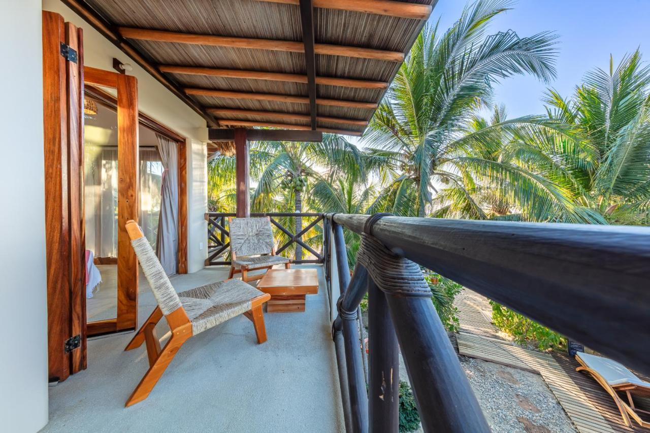 Готель Casa Kuaa Brisas de Zicatela Екстер'єр фото